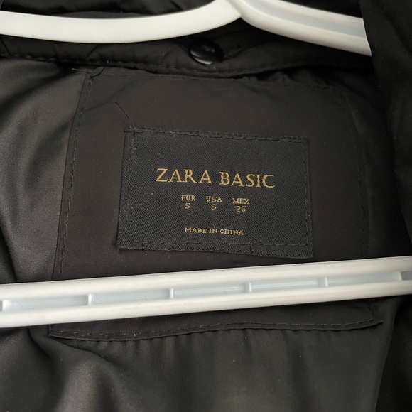 Black Zara winter jacket. Size small - Picture 4 of 6